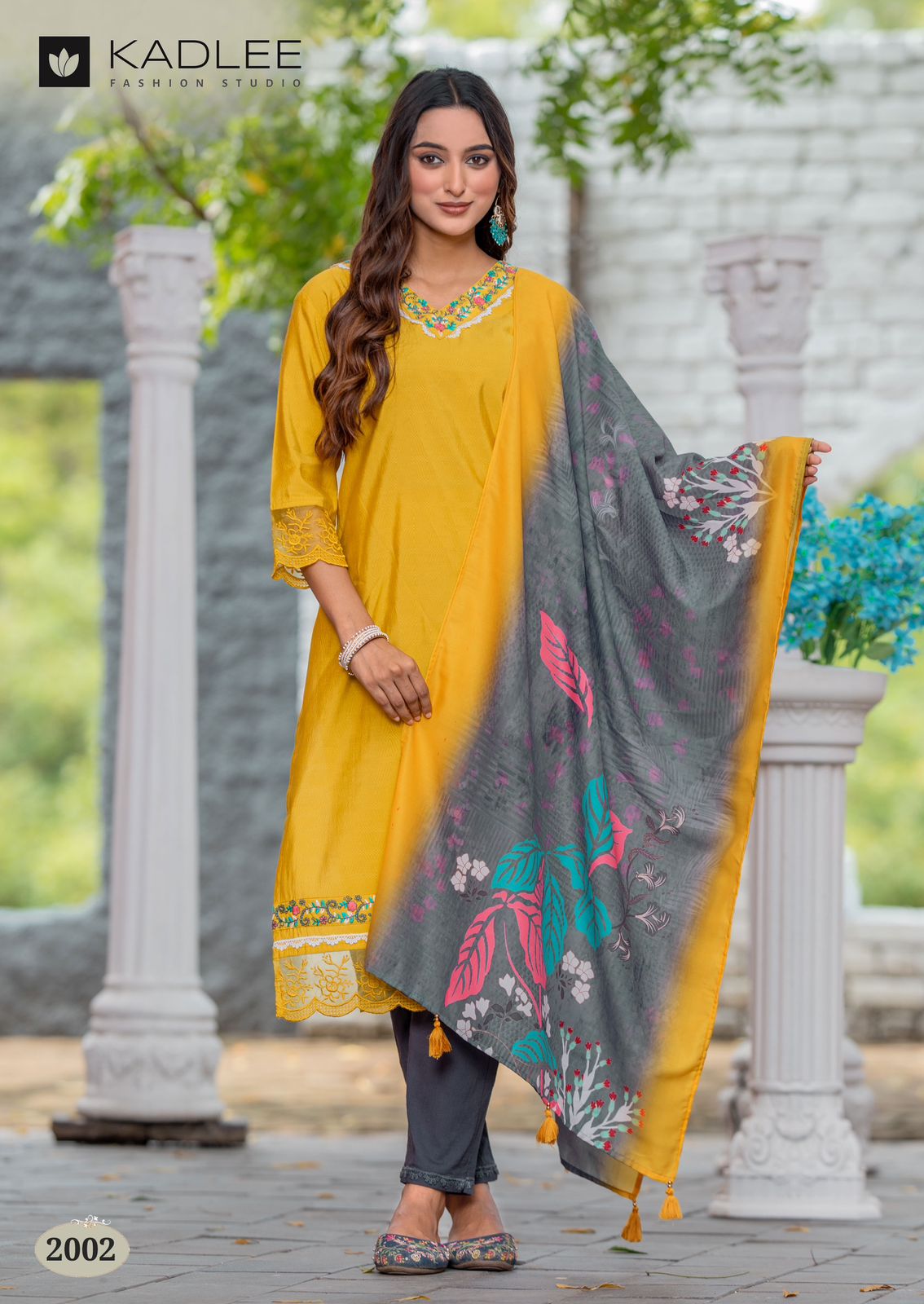 Kadlee Rivanta Viscose Weaving Kurti Bottom With Dupatta Catalog Collection Supplier - Image 5