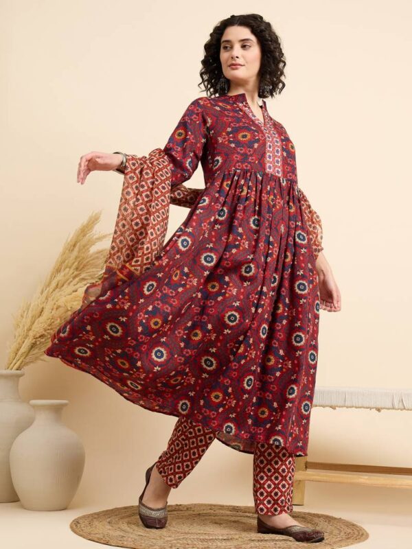 Dhruvi 280 Rayon Casual Wear Kurti Bottom With Dupatta - Image 4