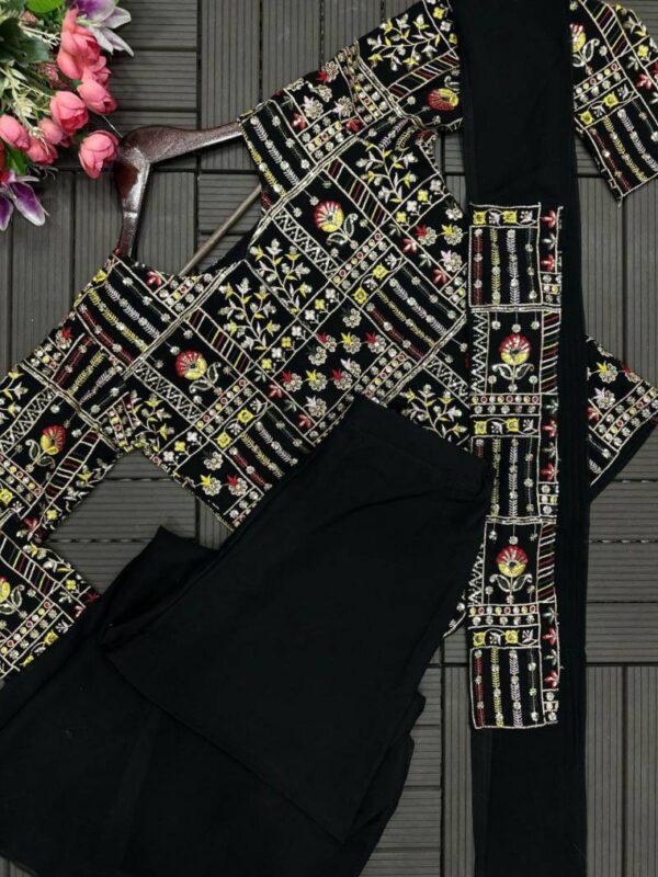 Bt 7079 Embroidered Georgette Stylish Suits Collection Wholesale Exporter - Image 2