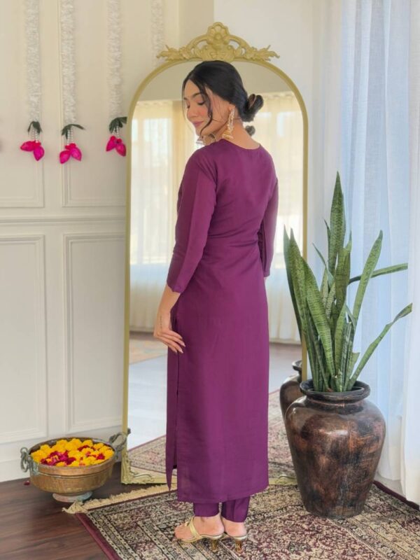 Nari 1 Chanderi Viscose Kurti Bottom With Dupatta Catalog Collection Wholesale Supplier - Image 5
