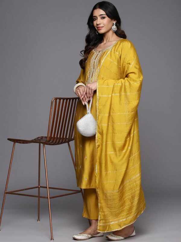 Nishka 01 Viscose Bland Kurti Bottom With Dupatta Catalog Wholesale Collection - Image 3