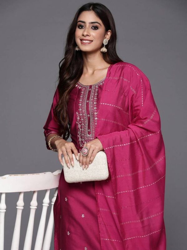 Nishka 01 Viscose Bland Kurti Bottom With Dupatta Catalog Wholesale Collection