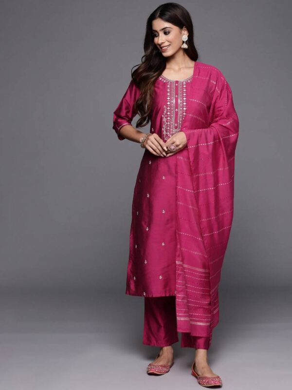 Nishka 01 Viscose Bland Kurti Bottom With Dupatta Catalog Wholesale Collection - Image 8