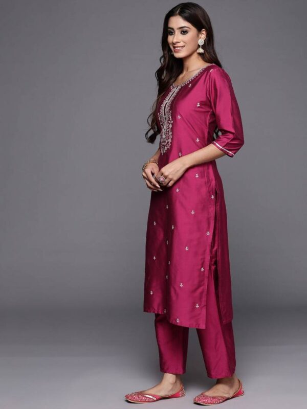 Nishka 01 Viscose Bland Kurti Bottom With Dupatta Catalog Wholesale Collection - Image 2