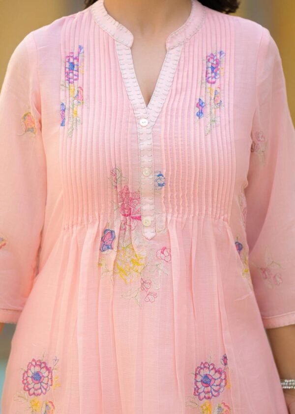 Tanyaa P 228 Mul Cotton With Handwork Kurti With Bottom Catalog Wholesale Collection - Image 2