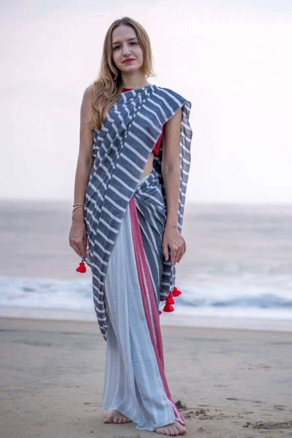 Kz Stripe Cotton Saree 1 Maslin Cotton Digital Geometric Stripe Printed Saree Catalog Wholesale Collection - Image 5