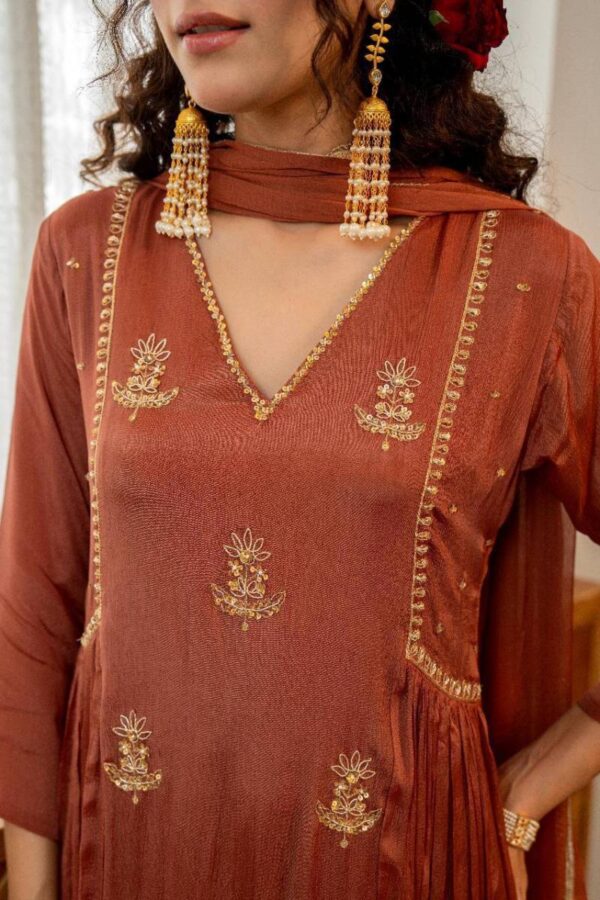 Naisha K 40 Chinon Full Flair Fancy Kurti Bottom With Dupatta Catalog Wholesale Collection - Image 3