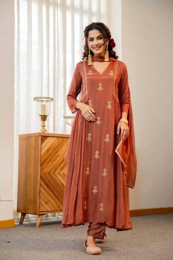 Naisha K 40 Chinon Full Flair Fancy Kurti Bottom With Dupatta Catalog Wholesale Collection - Image 4
