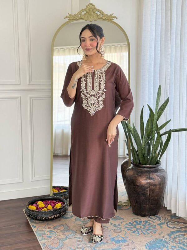 Dhruvi 304 Silk Fancy Readymade Suit Catalog Wholesale Collection - Image 2