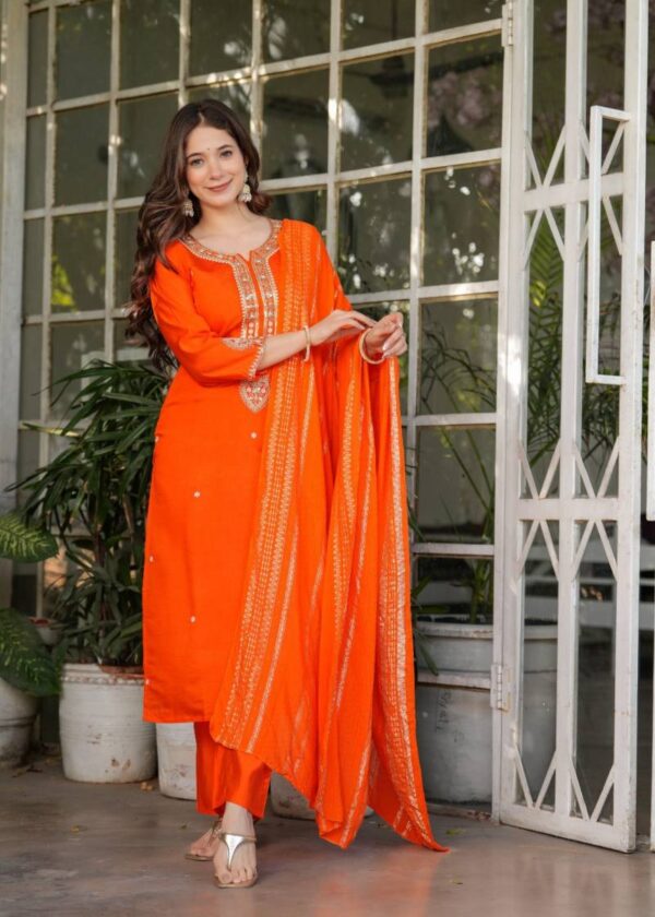 9star fashion Heer Vol 2 Designer Chanderi Embroidered Kurti Sets Catalog Wholesale Collection - Image 4