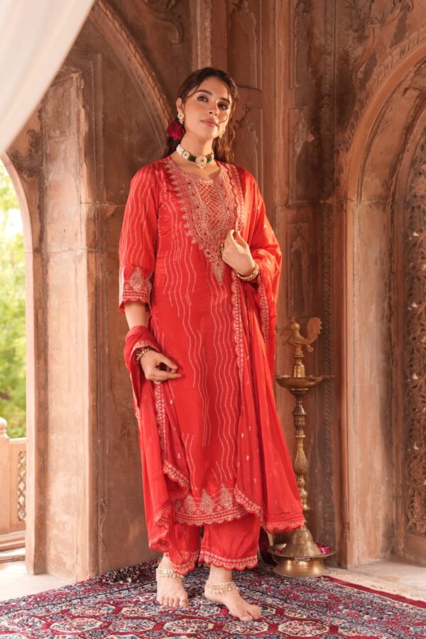 Naisha K 109 Crepe Fancy Readymade Catalog Wholesale Collection Exporter - Image 10