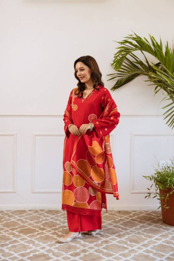 Naisha K 113 Modal Printed Kurti Bottom With Dupatta Catalog Wholesale Collection Exporter - Image 2