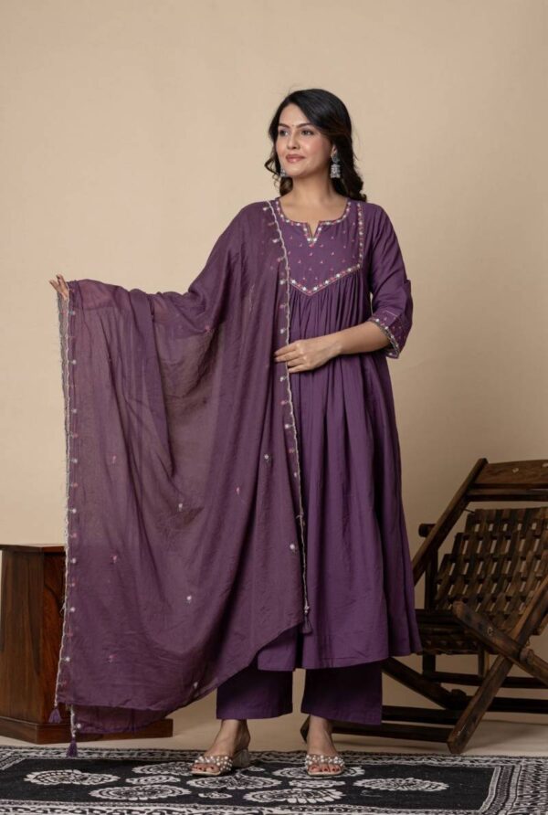 Naisha K 124 Mul Cotton Fancy Readymade Catalog Wholesale Collection Exporter - Image 2