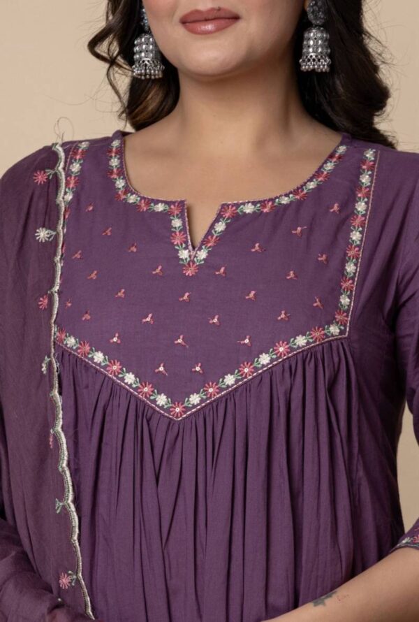 Naisha K 124 Mul Cotton Fancy Readymade Catalog Wholesale Collection Exporter - Image 3