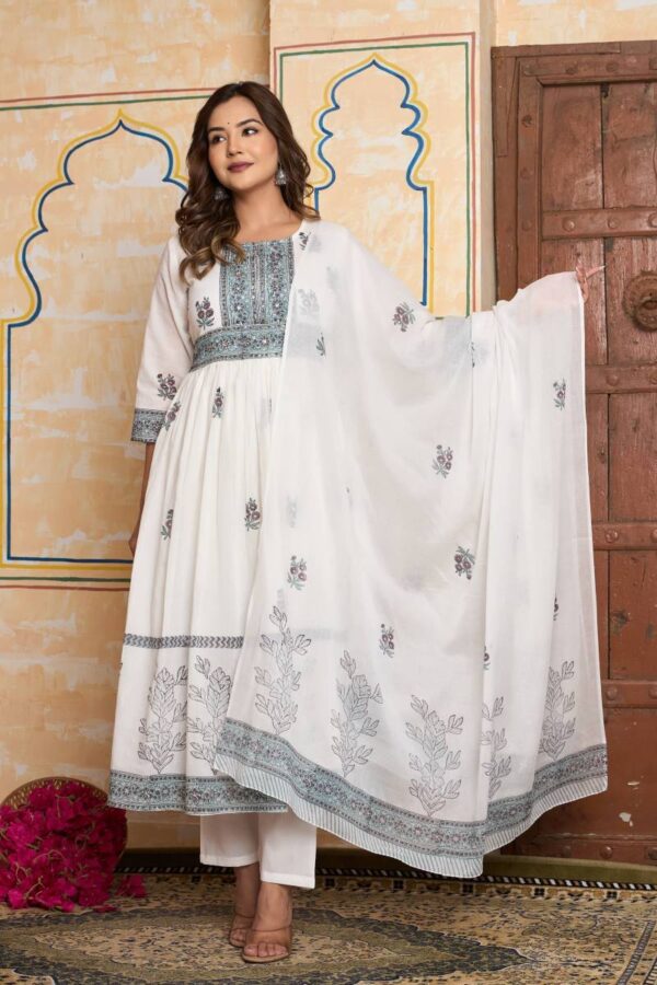 Nityaa F 16 Mul Cotton Block Printed Readymade Wholesale Catalog Collection Exporter - Image 2