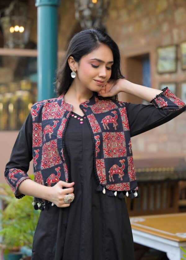 Tanyaa P 421 Cotton Mirror Work Touchup Kurti Bottom With Jacket Wholesale Catalog Collection Supplier - Image 3