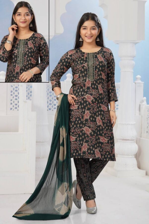 Summati 2 Pant Set Rayon Printed Readymade Wholesale Catalog Collection Exporter - Image 2