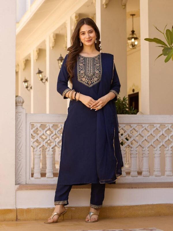 9star Fashion Heer Vol 3 Rayon Embroidered Kurti Bottom With Dupatta Wholesale Catalog Collection Supplier - Image 4