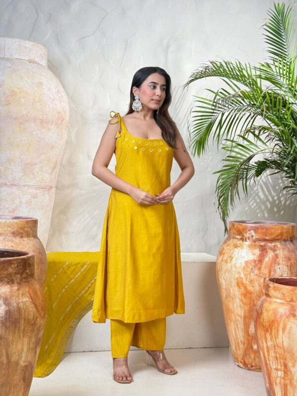 Naisha K 145 Vol 2 Gadwal Kurti Bottom With Dupatta Wholesale Catalog Collection Supplier - Image 2