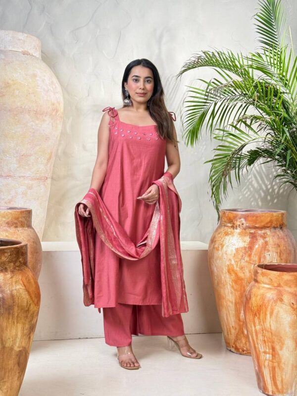 Naisha K 145 Vol 3 Gadwal Kurti Bottom With Dupatta Wholesale Catalog Collection Supplier - Image 2