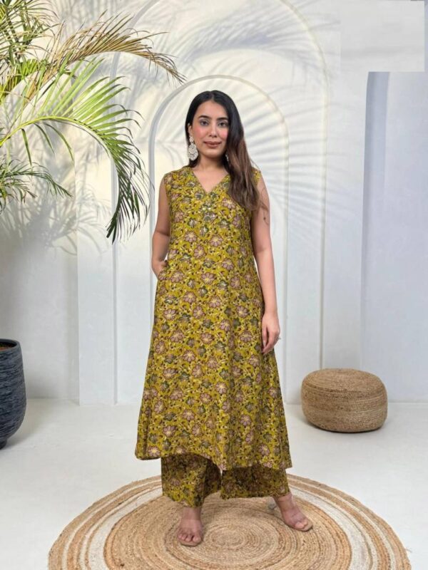 Naisha K 148 Vetican Printed Kurti With Bottom Wholesale Catalog Collection Supplier - Image 26