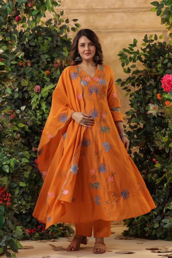 Naisha K 153 Mul Chanderi Kurti Bottom With Dupatta Wholesale Catalog Collection Supplier - Image 4