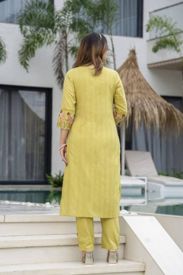 Naisha K 154 Cotton Dobby Kurti Bottom With Dupatta Wholesale Catalog Collection Exporter - Image 6