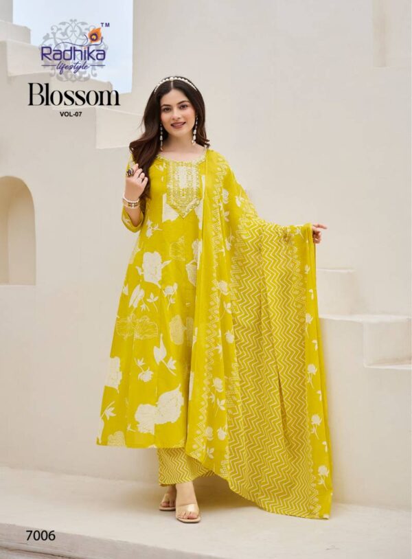 Radhika Blossom Vol 7 Cotton Printed Kurti Bottom With Dupatta Wholesale Catalog Collection Exporter - Image 5