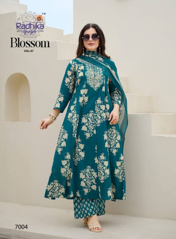 Radhika Blossom Vol 7 Cotton Printed Kurti Bottom With Dupatta Wholesale Catalog Collection Exporter - Image 6