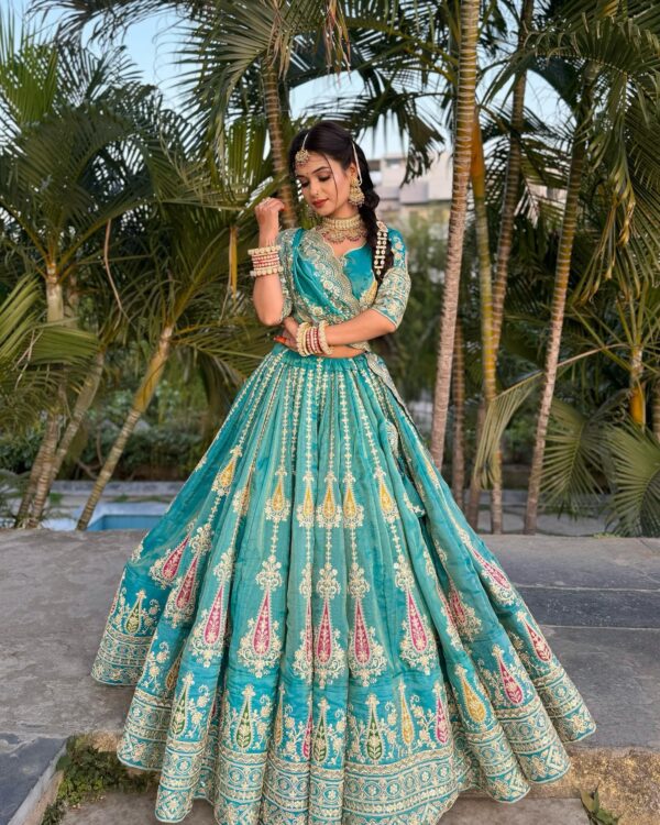 Tapi-259 Navratri Designer Lehenga Choli Wholesale Catalog Collection
